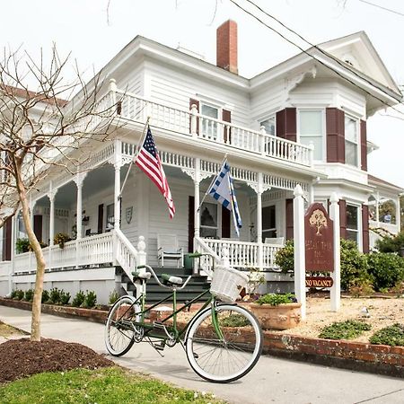 Pecan Tree Inn Beaufort Экстерьер фото
